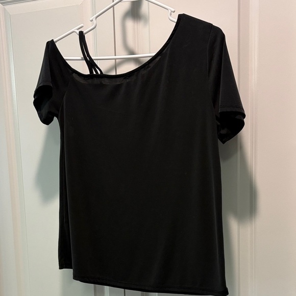 Green Envelope Black Short Sleeve Top - Picture 4 of 4